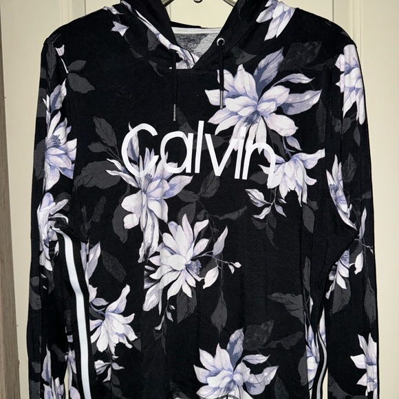 Calvin Klein Tops - Calvin Klein  flowered, soft, light weight hoodie L